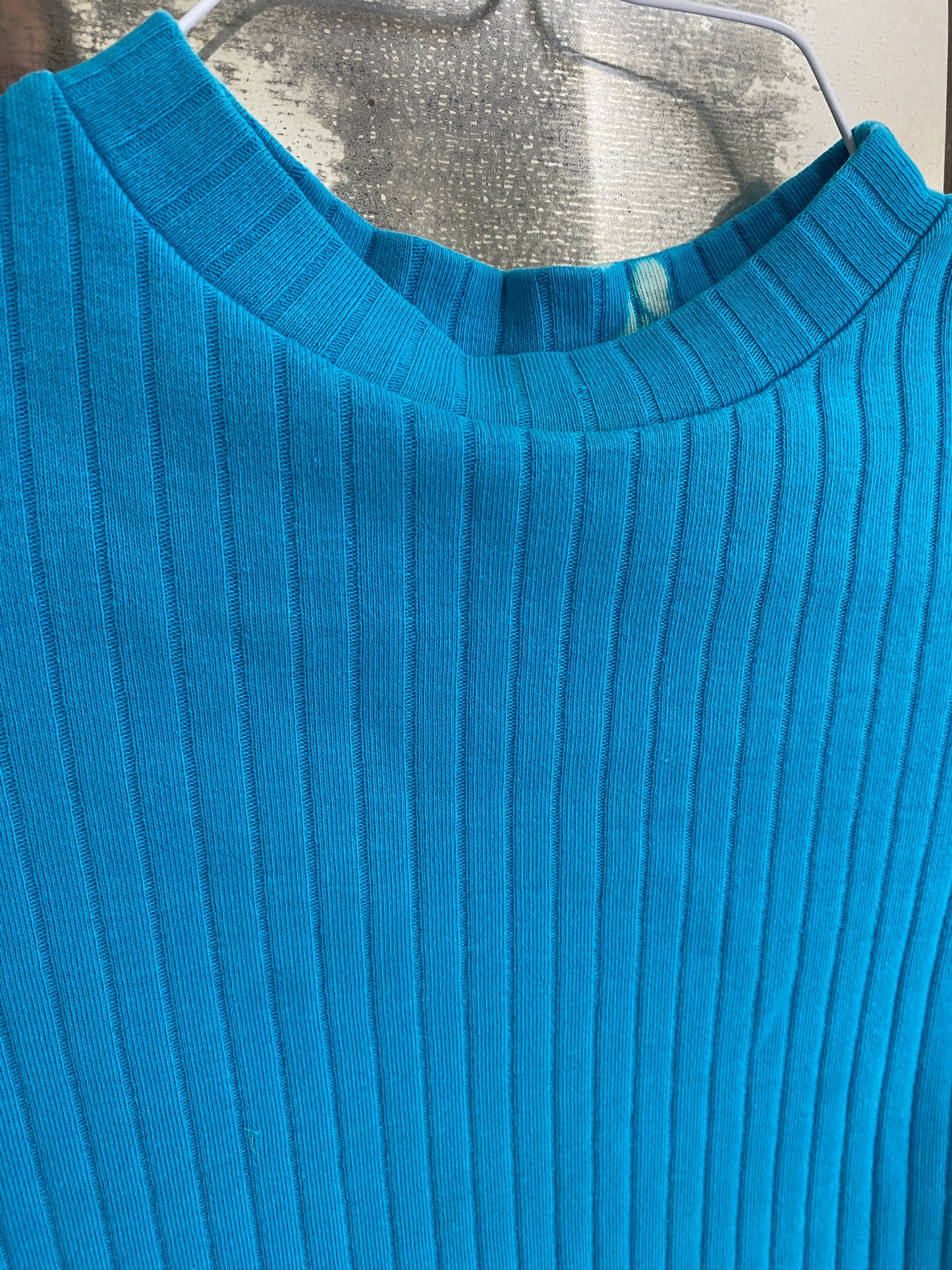 Turquoise Cropped Ribbed Tee